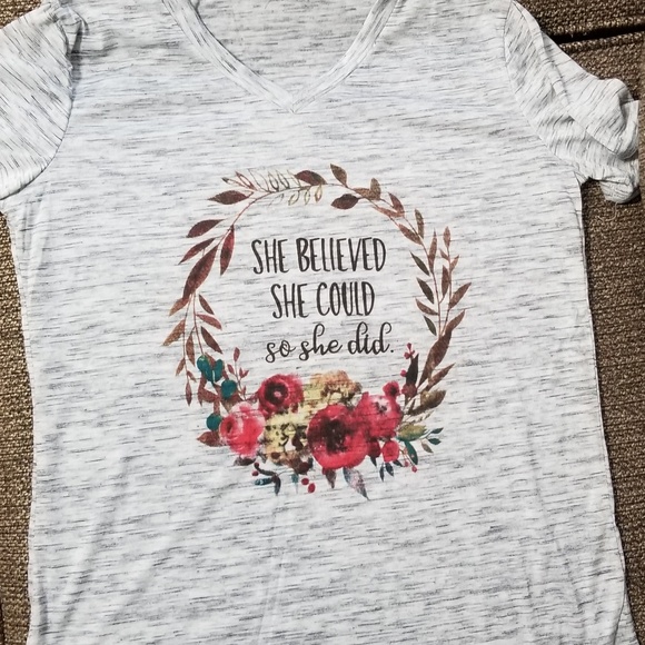 tshirt - Picture 3 of 5